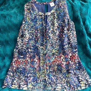 Sleeveless Multi-colored top